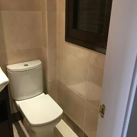 Golf Town House Естепона